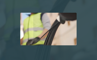 ¿Qué es la fibra óptica y cómo funciona?